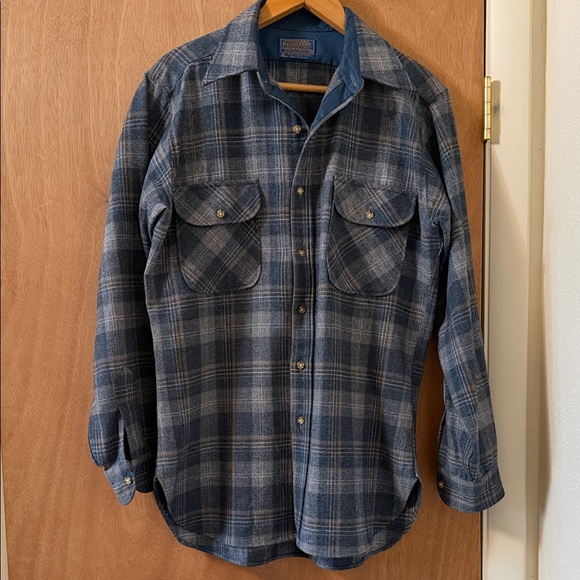 Pendleton Other - Vintage! Pendleton Woolen Mills Navy and Gray Shirt quality vintage pure wool